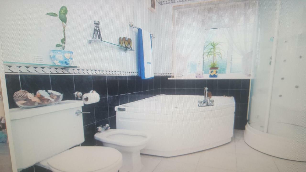 Comfy Room Well Located 런던 외부 사진