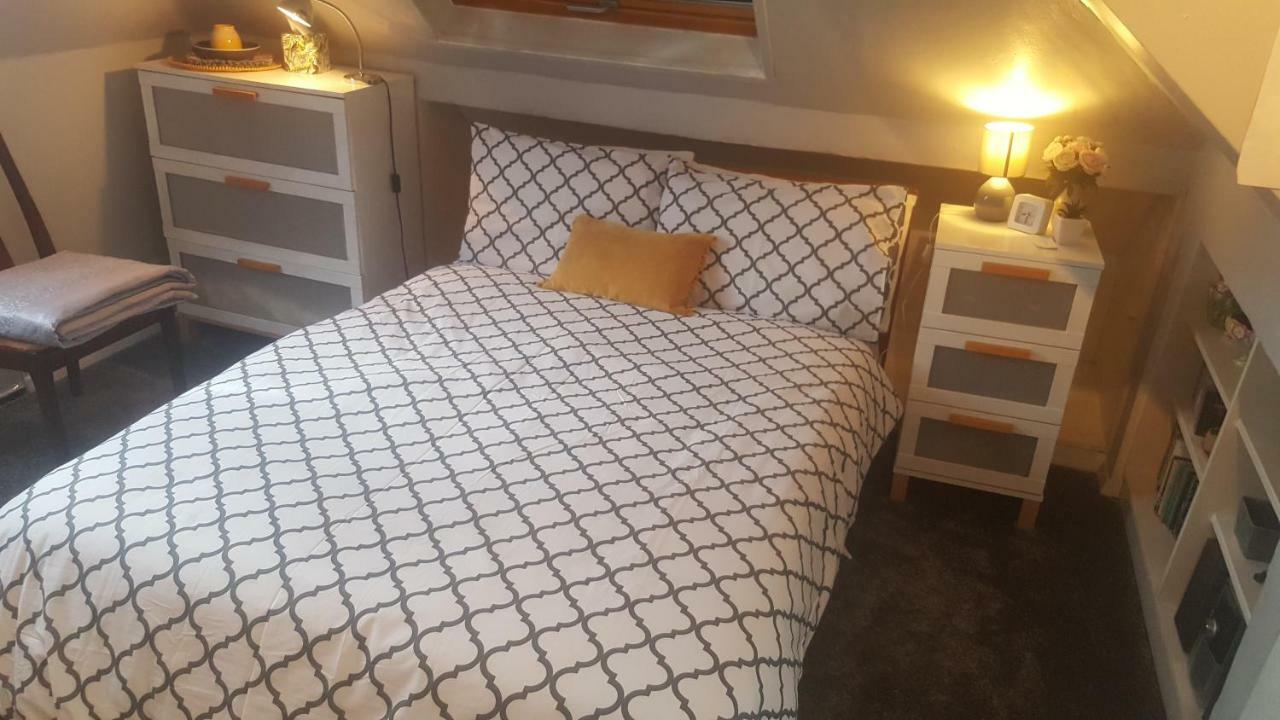 Comfy Room Well Located 런던 외부 사진